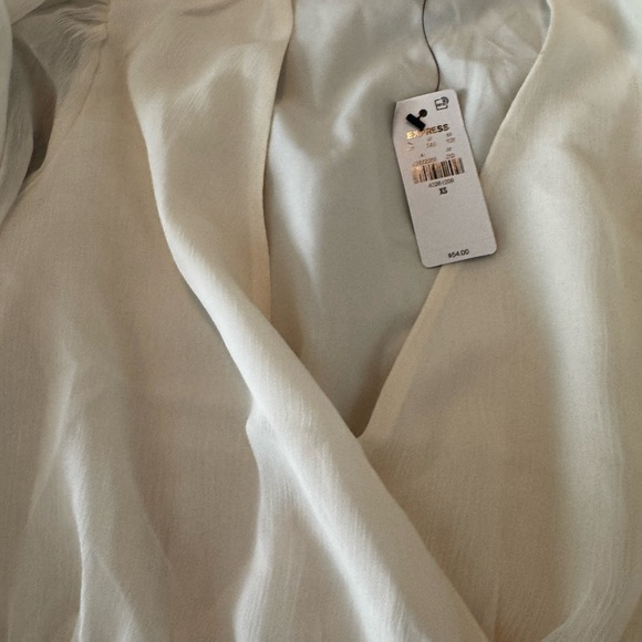 Express Cream Wrap Top - Picture 10 of 10